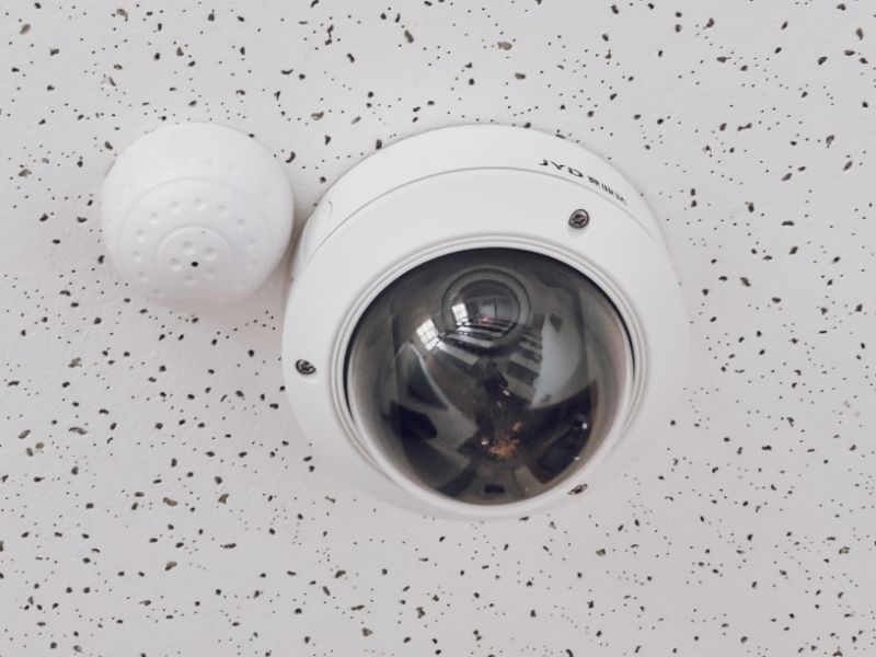 Can Wireless Cameras Work Without the Internet?